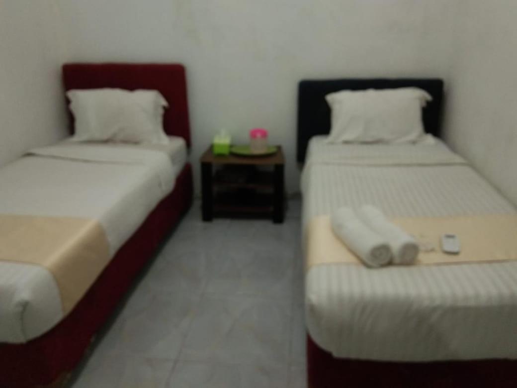 Hotel Krui Syariah Екстер'єр фото