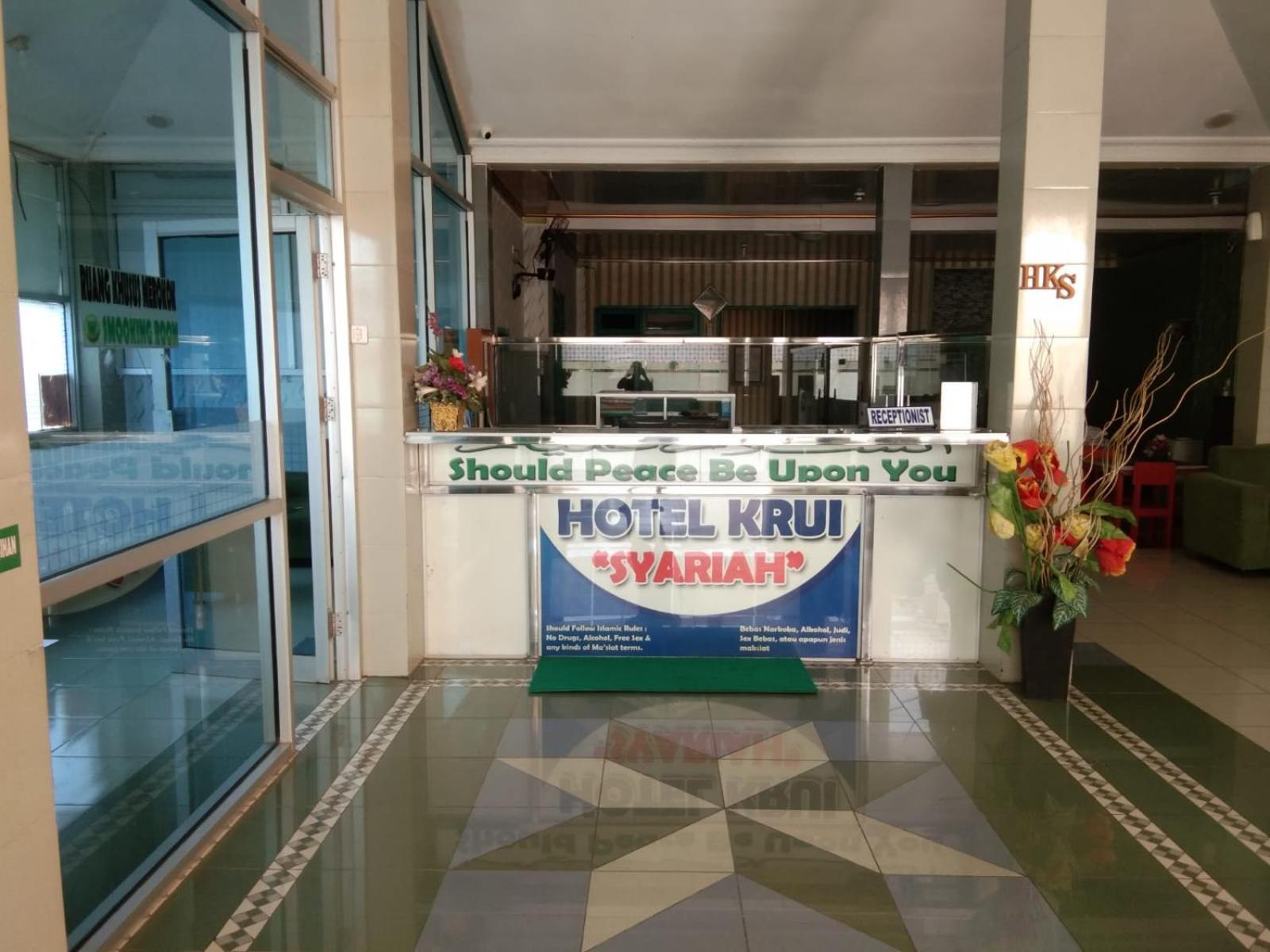 Hotel Krui Syariah Екстер'єр фото